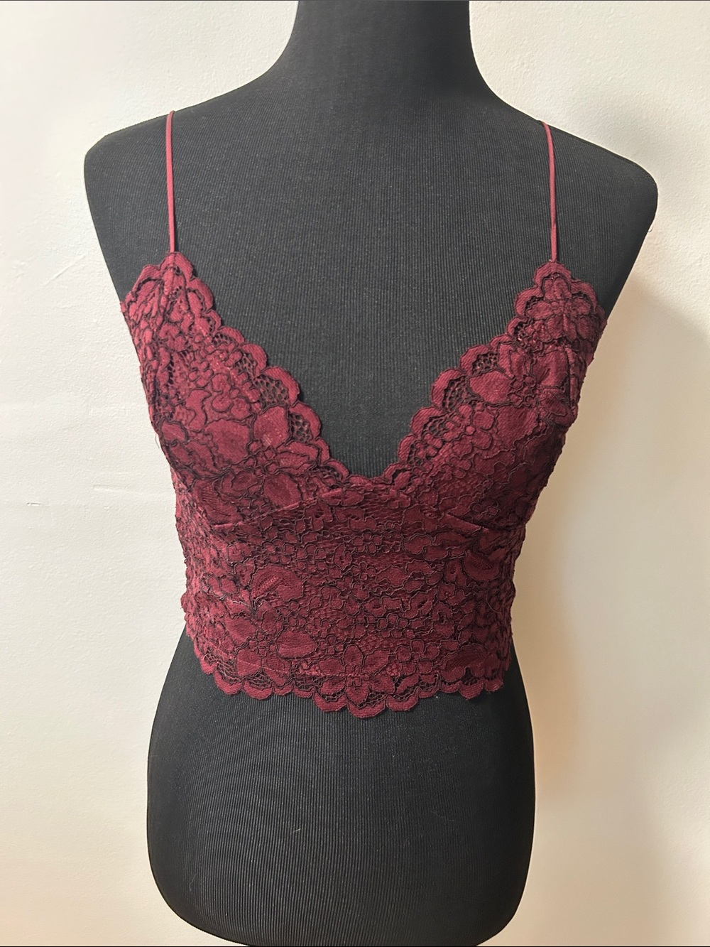 Express Lace Bralette / Crop Top